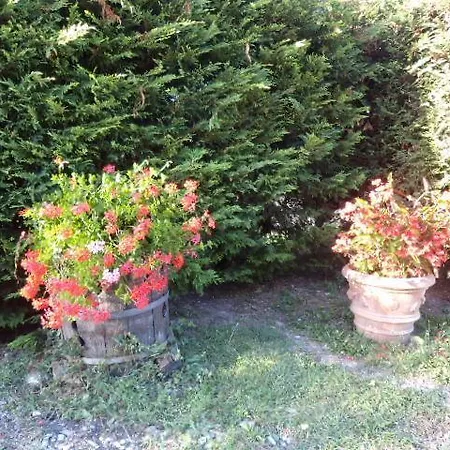 Bed and Breakfast Monpoupon 3*